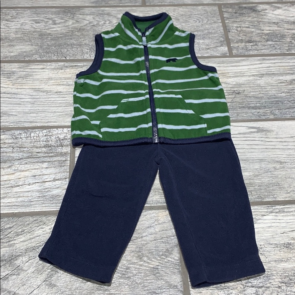 Carter’s 2 Piece Outfit